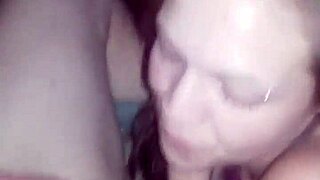 i love this amazing deepthroat from a milf