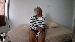 Xiomara recibe una corrida enorme en toda la cara