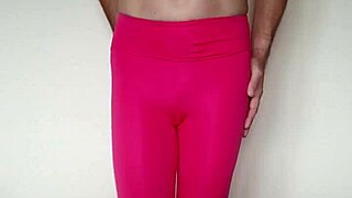 Misr4 drops update 6 on Jul 20, 2025. Watch her tight pink leggings hug every curve during an intense workout close-up!
