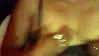 milf caliente con culo grande se la follan a perrito