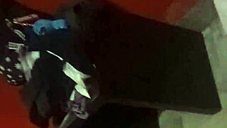 milf caliente con culo grande se la follan a perrito