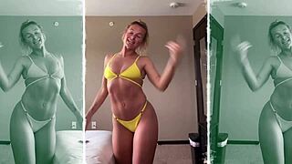 Под Блузата