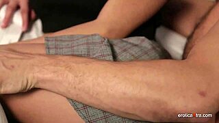 Cocked guy bangs a superb brunette with big cock blowjob group 😈