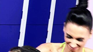 Tory Lane sugen på deepthroat anal rumpknull?