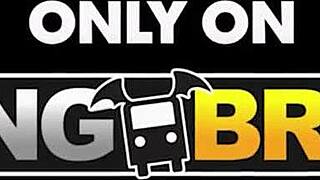 Bangbros - Max Fills and Hailey Roses in Different Positions