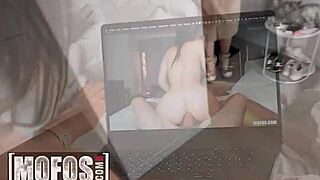 Raw Julie Jess Ari Silver Anal Porn