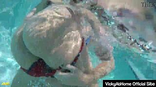 Bikini Cougars Vicky Vette And Rachel Storms Scissoring At The Pool