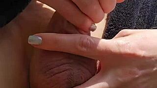 Intense outdoor fingering and handjob to orgasm