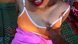 Indian Desi Big Ass Bhabhi Blowjob Boyfriend Cheating