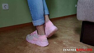 housewife shows her cute heels to the camera