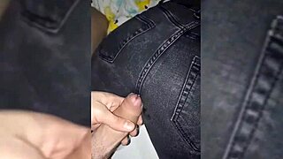 Finding Girlfriend with Man in New York