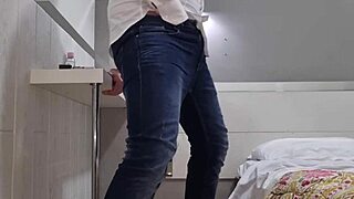 Ansima moans and cums hard in Italian dialogue, close-up cumshot with huge cock!