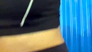 Intense Pussy Licking Leads To Creampie In Crowded Bathroom