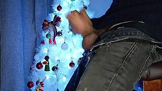 The first Christmas homemade video with deep throat