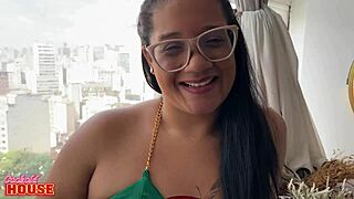Essa Morena Safada Namora Há Pouco Tempo E Já Faz O Cara De Corno. Bent Over Fucking With Monster Cock?