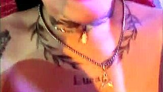 Girlfriend Caught Fucking Stranger on New York Streets During Pickup