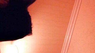 cheap asian hooker gets licked and creampied 😜