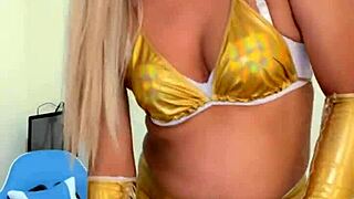 linda the rich sensual ladyboy trans crossdresses, looking sexy.