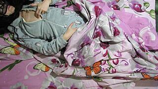 Sexymom157 Shows Off Bold Sexy Moves