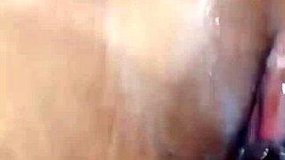 D�ndome el culo por primera vez v2.