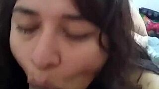 Aurora Estelar Gives Luxury Oral to Hunter 666 with Hot Milk