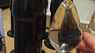 超大性玩具肛交，巨型肛塞自慰高潮