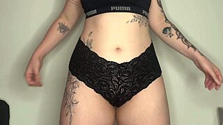 Check Out This Juicy Indian Cameltoe in Panties - Big Pussy Fetish!