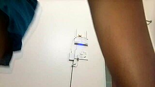 Personal-Error hot bhabhi shows off her big ass and pussy like wow