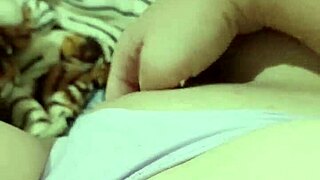 Beautiful Amateur Masturbates In The Morning Before College