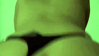 How delicious my girlfriend's big buttocks bounce! 😋