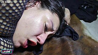 Aiiii, fuck my pussy hard! Latina brunette takes deepthroat and assfucking