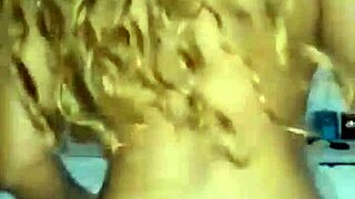 she takes off the condom and asks for all the milk in her pussy