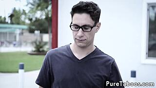 틴 베이브 인스트럭터로부터 페이셜