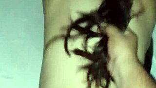 Genç Fahişe Eğilmiş Sert Anal Sikiyor