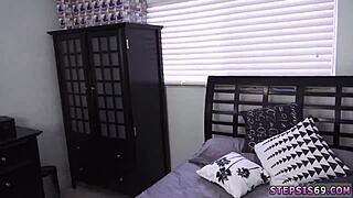 gorgeous teen molly xxx gets cum in hd pov