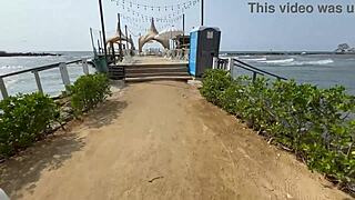 Desperate tourist gets fucked in casual encounter