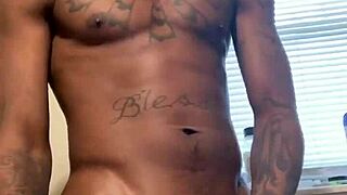 Big Dick Pornstarr Vonni Just Waking Up 10 Inch Monster Cock