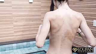 Magrinha Riding Dick Without Condom Anal