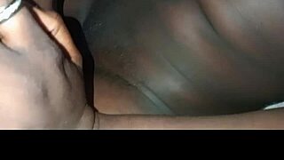 pretty ebony girl sucked and fingered by drummer 😍