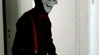 Watch Jigsaw Fuck The Blonde Milf In Pilot Episode?