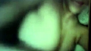 look at those big natural tits bouncing!