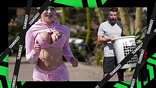 Pretty blonde Goldie Rush riding that huge meaty dick 😍