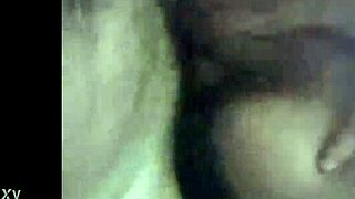 Vagninho pegando a novinha gostosa de quatro in bareback doggystyle