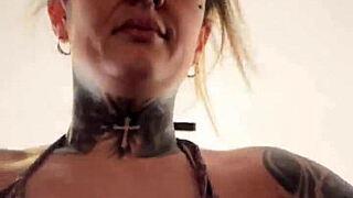 Gym workout turns intriguingly wet in public