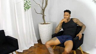 Chocolate seduces skinny bodybuilder with blowjob, tight pussy swollen from monster cock