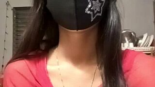 indian girl feels passionate in live sex video.