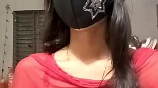 indian girl feels passionate in live sex video.