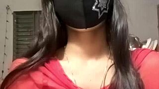 indian girl feels passionate in live sex video.