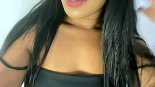 Pretinha Safada! Vamos Gozar Comigo Punhetas Em Goiania!