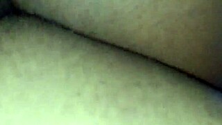 ¡Pequeña loca espera follada anal brutal y creampie!